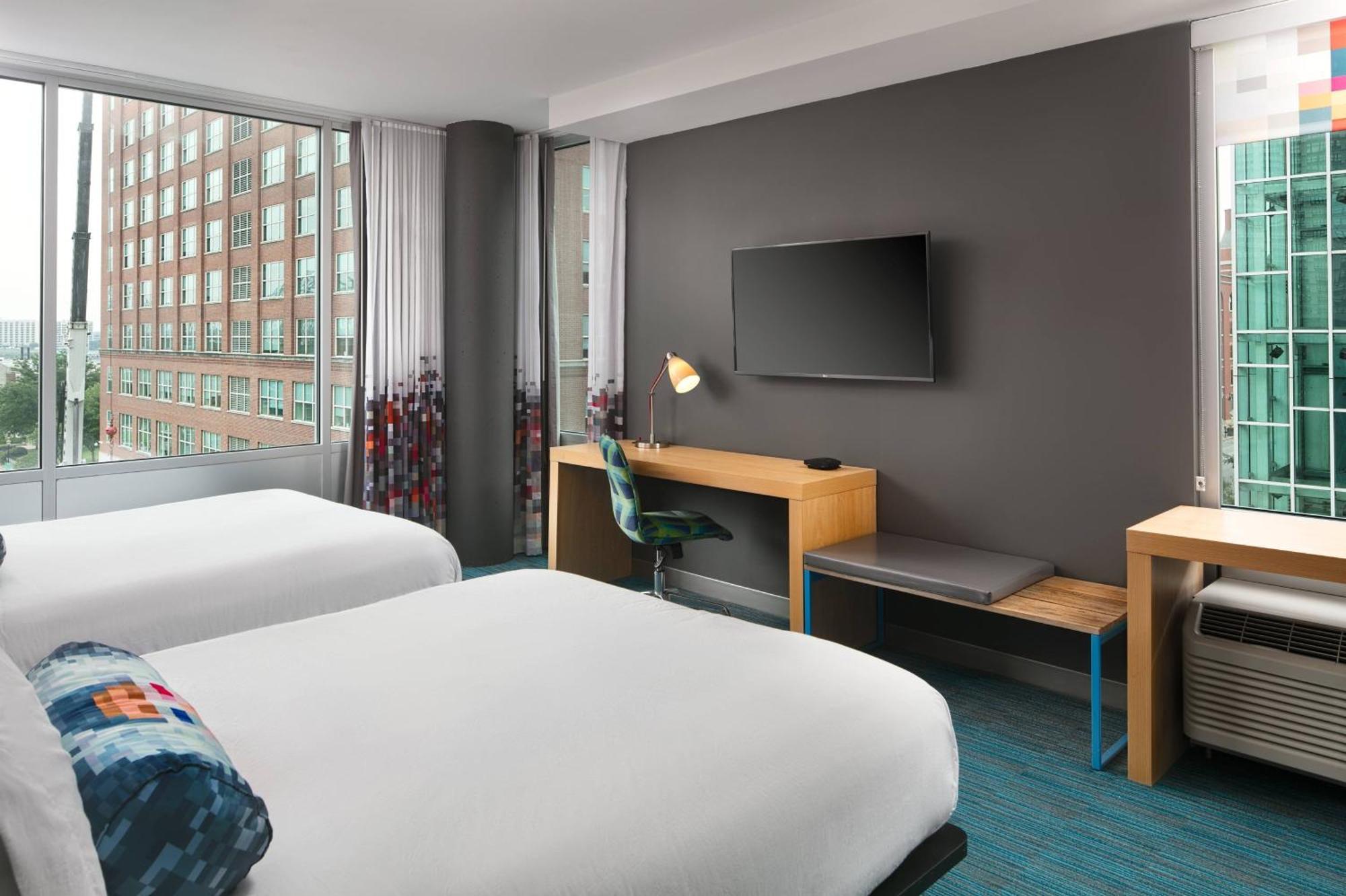 Hotel Aloft Downtown Louisville