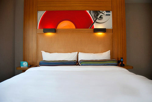 Aloft Downtown 3*